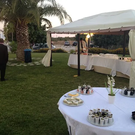 Masseria Modica Farm stay *